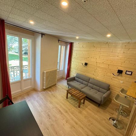 Aparthotel Le Petit Train Bagnères-de-Luchon Exterior foto